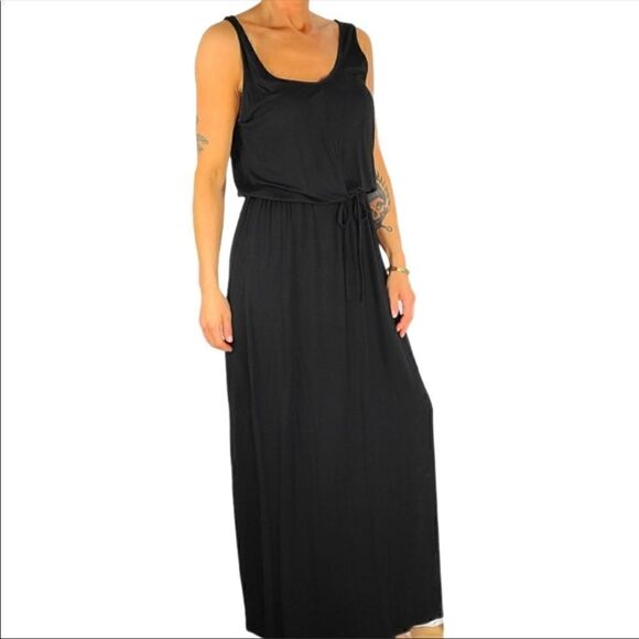 Caslon Black Scoop Tank Maxi Dress - Picture 1 of 3